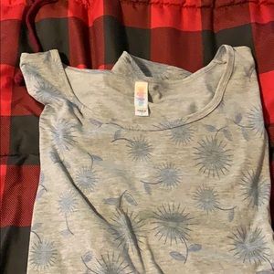 Lularoe shirt